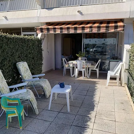 Appartamento Moderne Avec Terrasse Près De La Et Du Port, Parking Sécurisé, Idéal 2-4 Personnes. - Fr-1-731-59 Le Grau-du-Roi